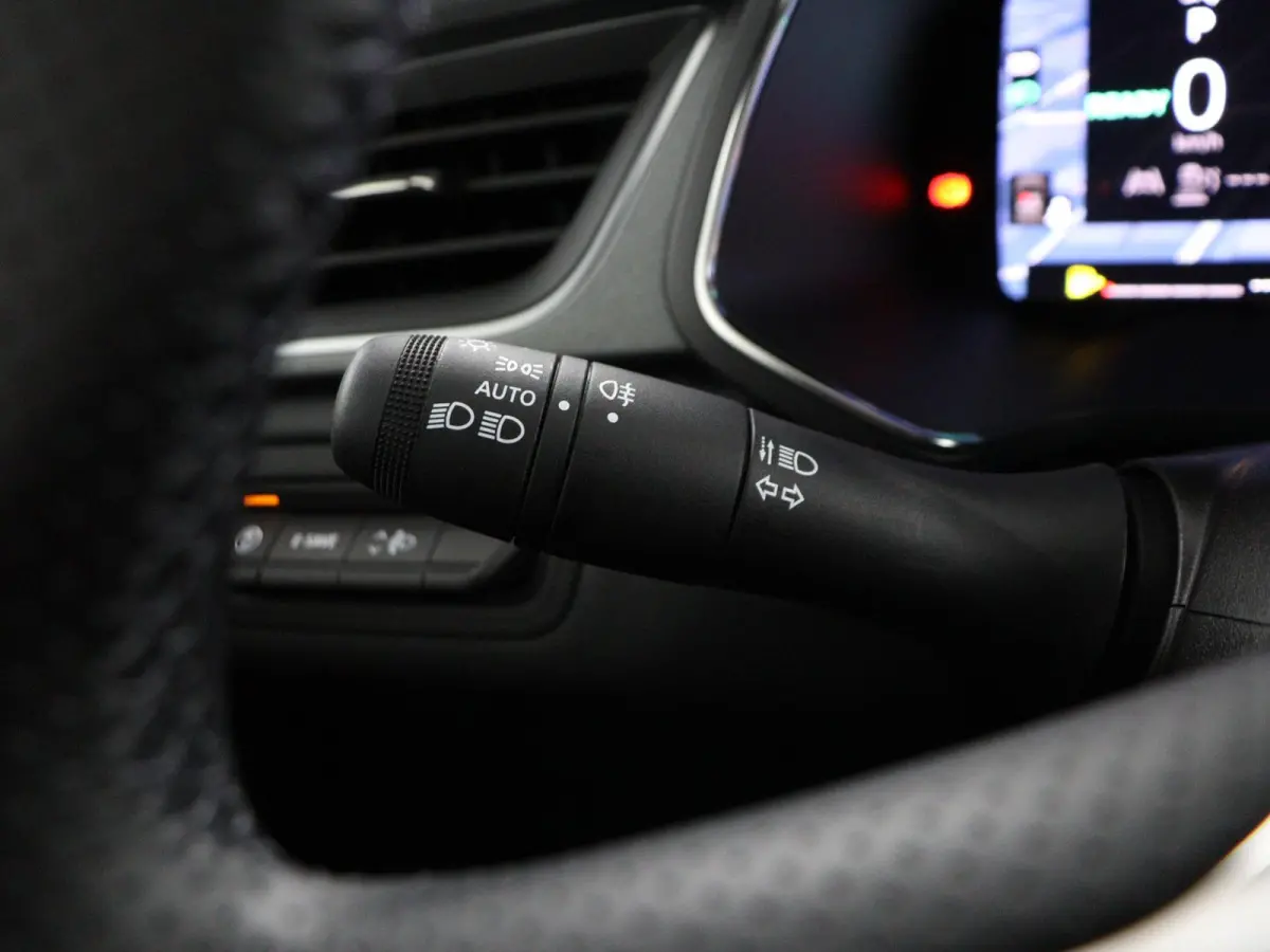 techno full hybrid E-Tech 160 | Google Navigatie | Parkeercamera | Climate Control |