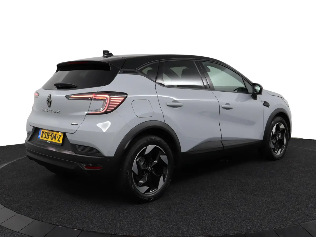 techno full hybrid E-Tech 160 | Google Navigatie | Parkeercamera | Climate Control |