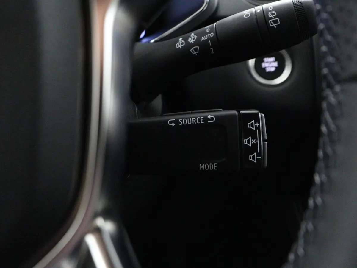 techno full hybrid E-Tech 160 | Google Navigatie | Parkeercamera | Climate Control |