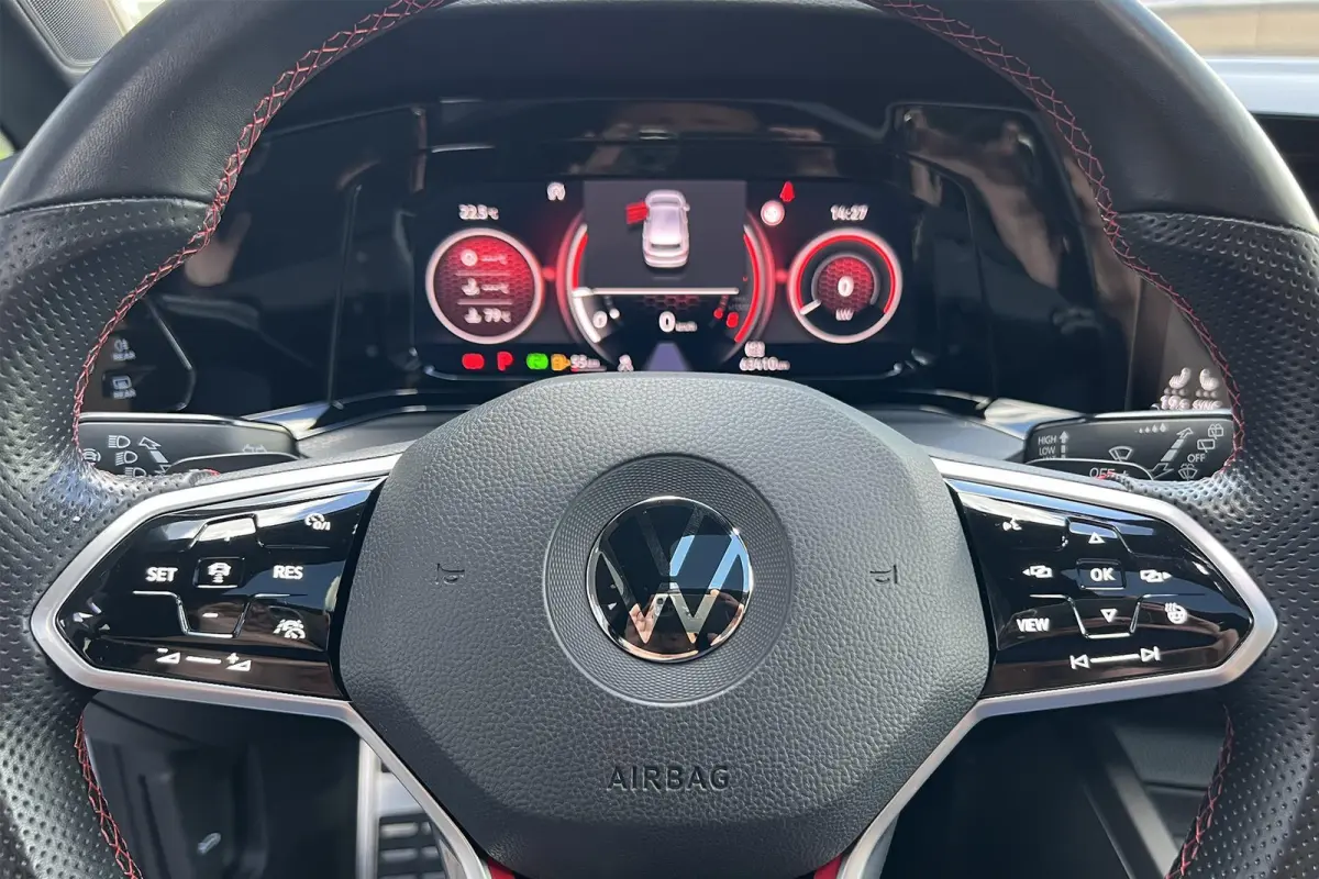 2.0 TSI GTI CLUBSPORT/PANO//NURB/IQ-LIGHT