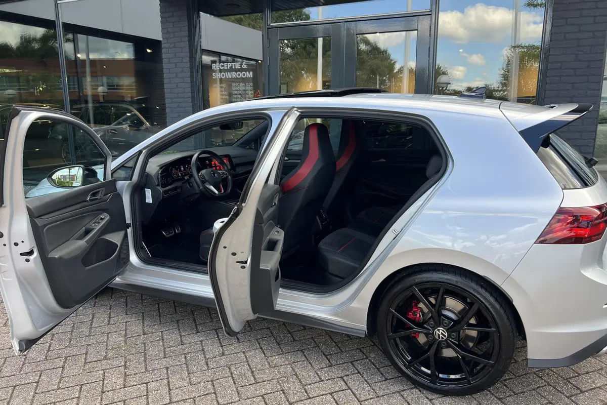 2.0 TSI GTI CLUBSPORT/PANO//NURB/IQ-LIGHT