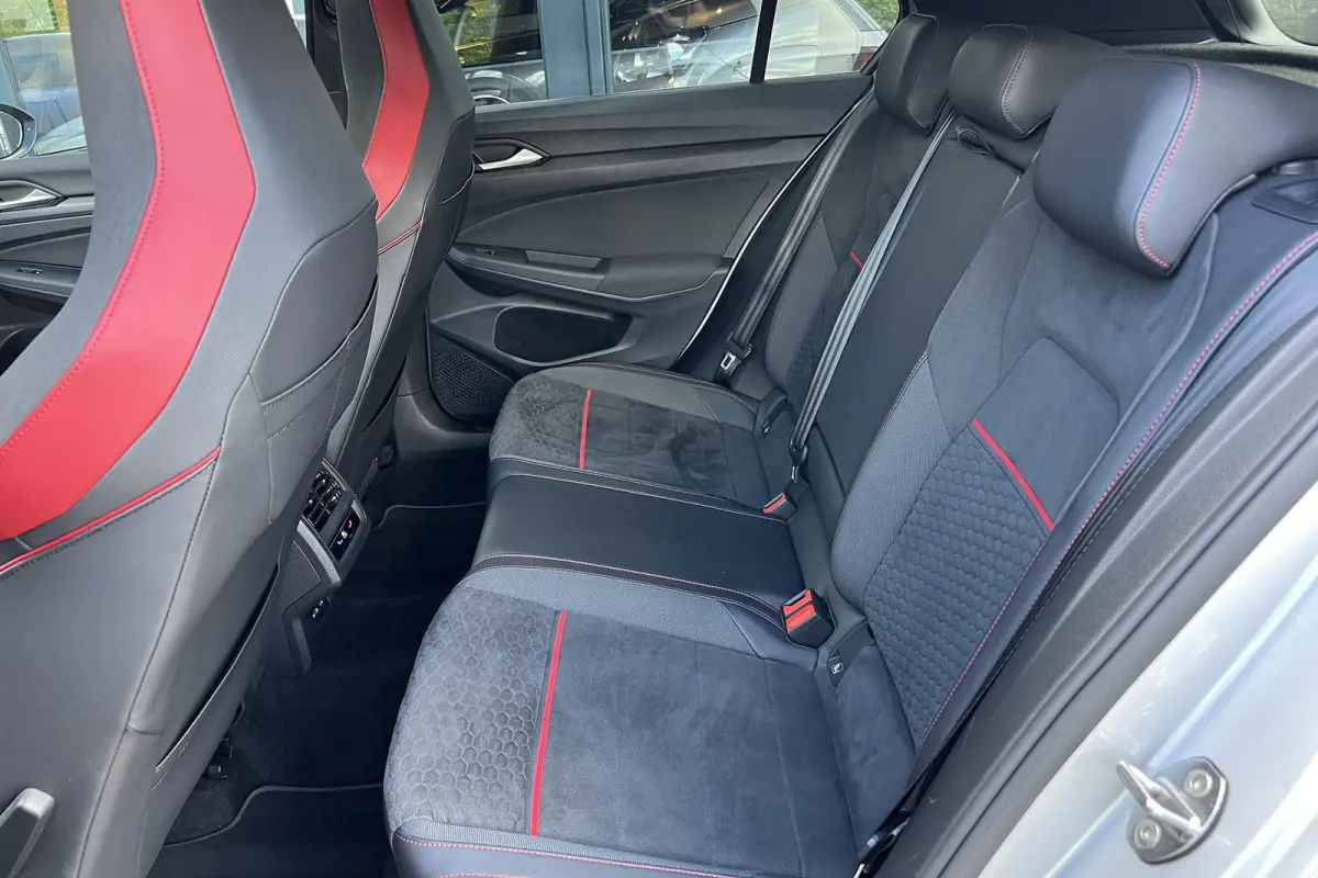 2.0 TSI GTI CLUBSPORT/PANO//NURB/IQ-LIGHT