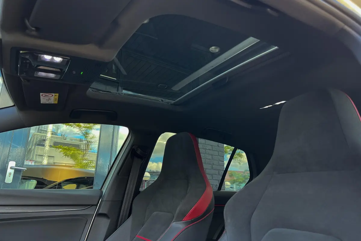 2.0 TSI GTI CLUBSPORT/PANO//NURB/IQ-LIGHT
