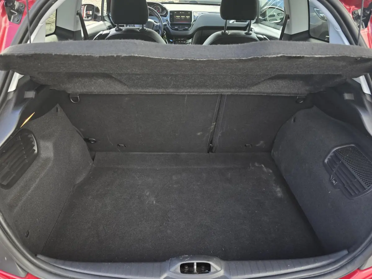 1.2 PureTech GT-line Clima/Navi/Cruise/17" LMV