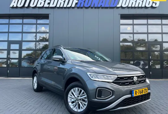 1.5 TSI Life Business NL.Auto/150PK/Stoelverw./Climatronic/Carplay/Trekhaak/1Ste Eigenaar/Dealer Onderhouden