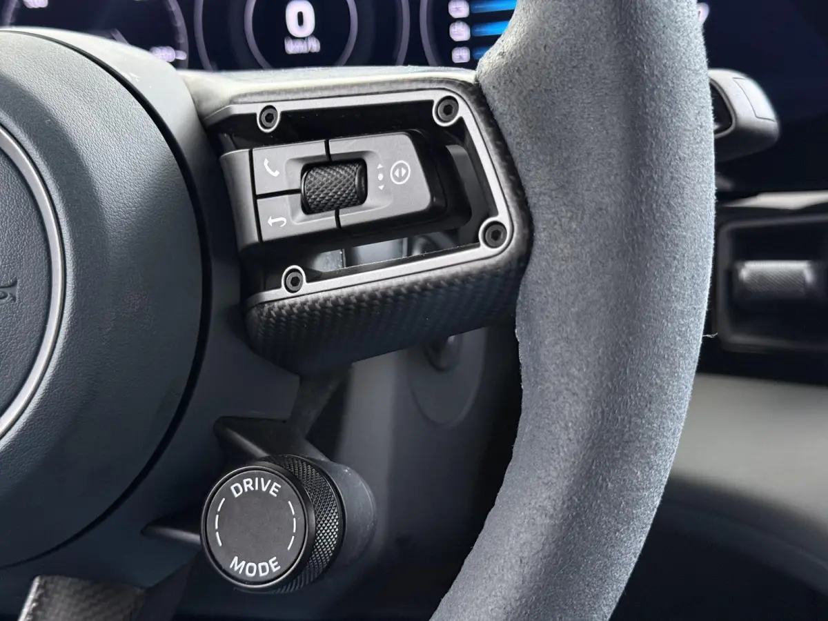 Turbo 93 kWh SOH 91% | SPORT CHRONO | HEAD-UP | CARBON PAKKET | ALCANTARA STOELEN + HEMEL | DUAL SCHERM | PSCB KERAMISCH GECOATE REMMEN | BURMESTER PREMIUM AUDIO | STOELVERWARMING + STUURWIE