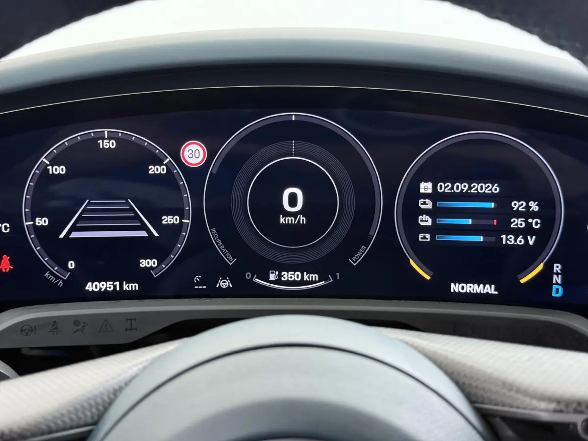 Turbo 93 kWh SOH 91% | SPORT CHRONO | HEAD-UP | CARBON PAKKET | ALCANTARA STOELEN + HEMEL | DUAL SCHERM | PSCB KERAMISCH GECOATE REMMEN | BURMESTER PREMIUM AUDIO | STOELVERWARMING + STUURWIE