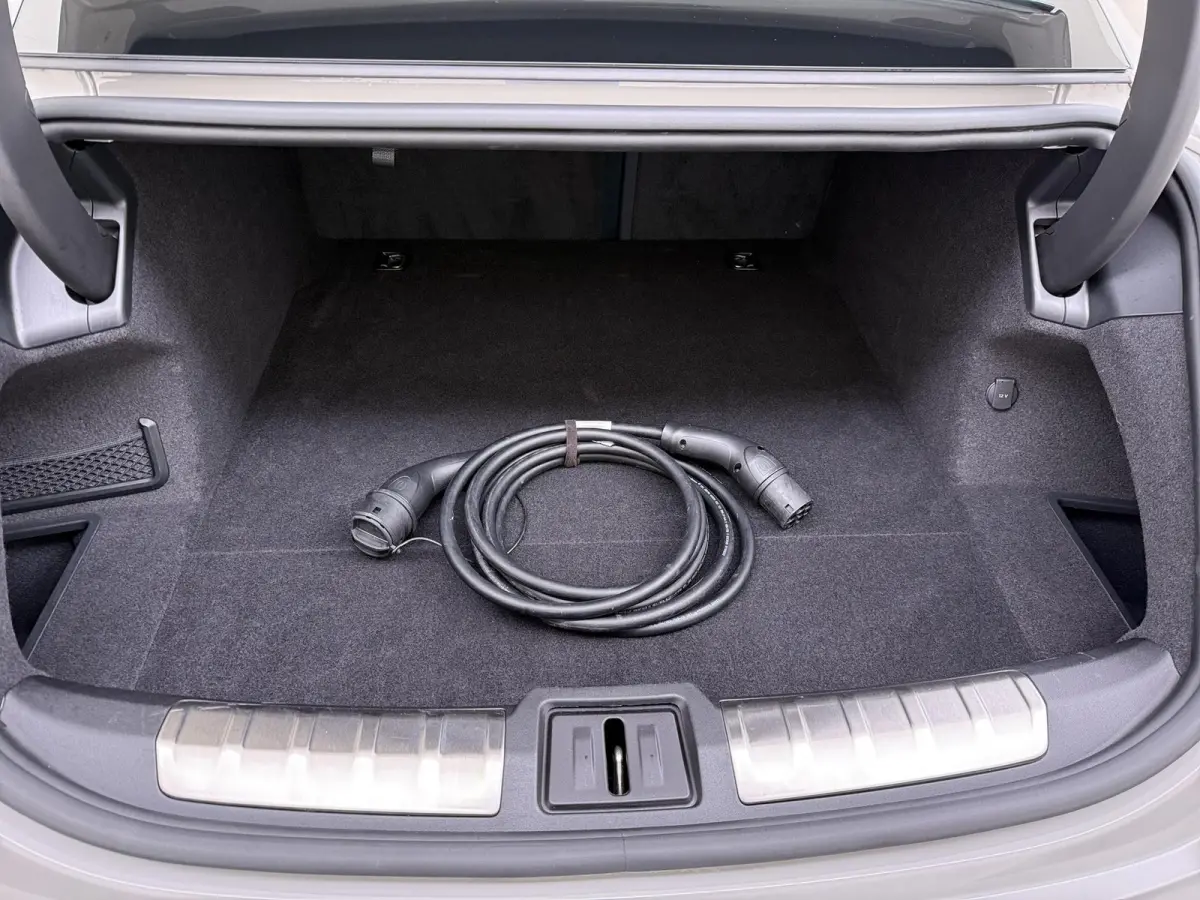 Turbo 93 kWh SOH 91% | SPORT CHRONO | HEAD-UP | CARBON PAKKET | ALCANTARA STOELEN + HEMEL | DUAL SCHERM | PSCB KERAMISCH GECOATE REMMEN | BURMESTER PREMIUM AUDIO | STOELVERWARMING + STUURWIE