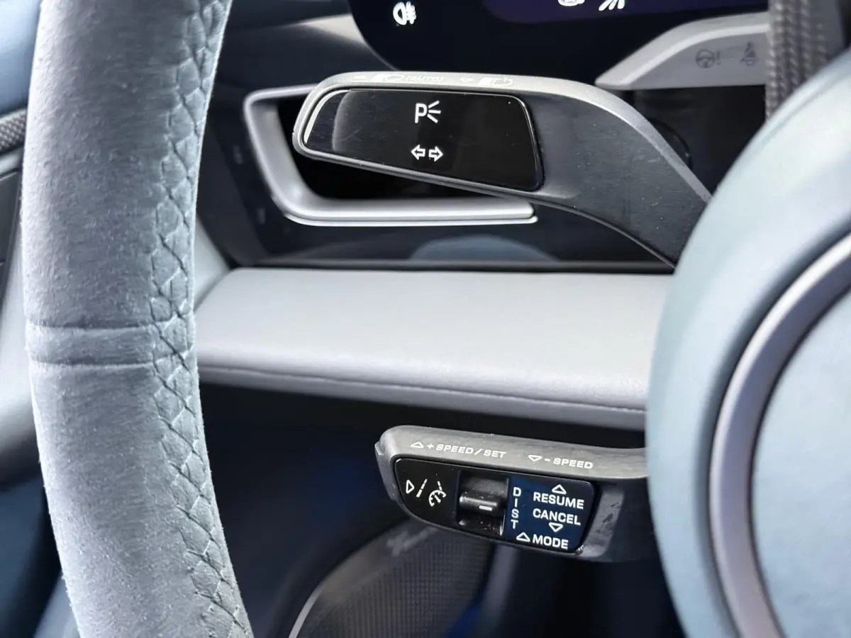 Turbo 93 kWh SOH 91% | SPORT CHRONO | HEAD-UP | CARBON PAKKET | ALCANTARA STOELEN + HEMEL | DUAL SCHERM | PSCB KERAMISCH GECOATE REMMEN | BURMESTER PREMIUM AUDIO | STOELVERWARMING + STUURWIE