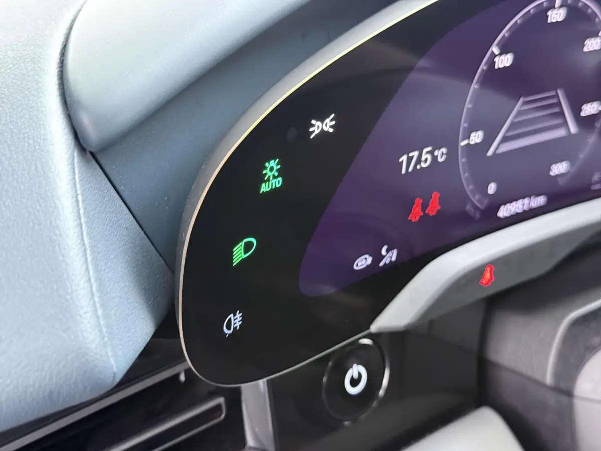 Turbo 93 kWh SOH 91% | SPORT CHRONO | HEAD-UP | CARBON PAKKET | ALCANTARA STOELEN + HEMEL | DUAL SCHERM | PSCB KERAMISCH GECOATE REMMEN | BURMESTER PREMIUM AUDIO | STOELVERWARMING + STUURWIE