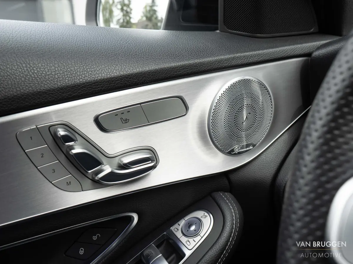 300 AMG Premium Plus Pano Burmester Memory Luchtvering