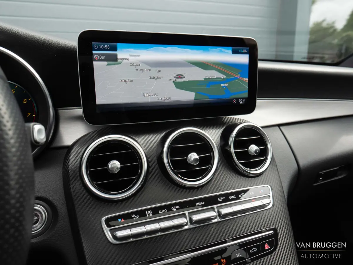 300 AMG Premium Plus Pano Burmester Memory Luchtvering