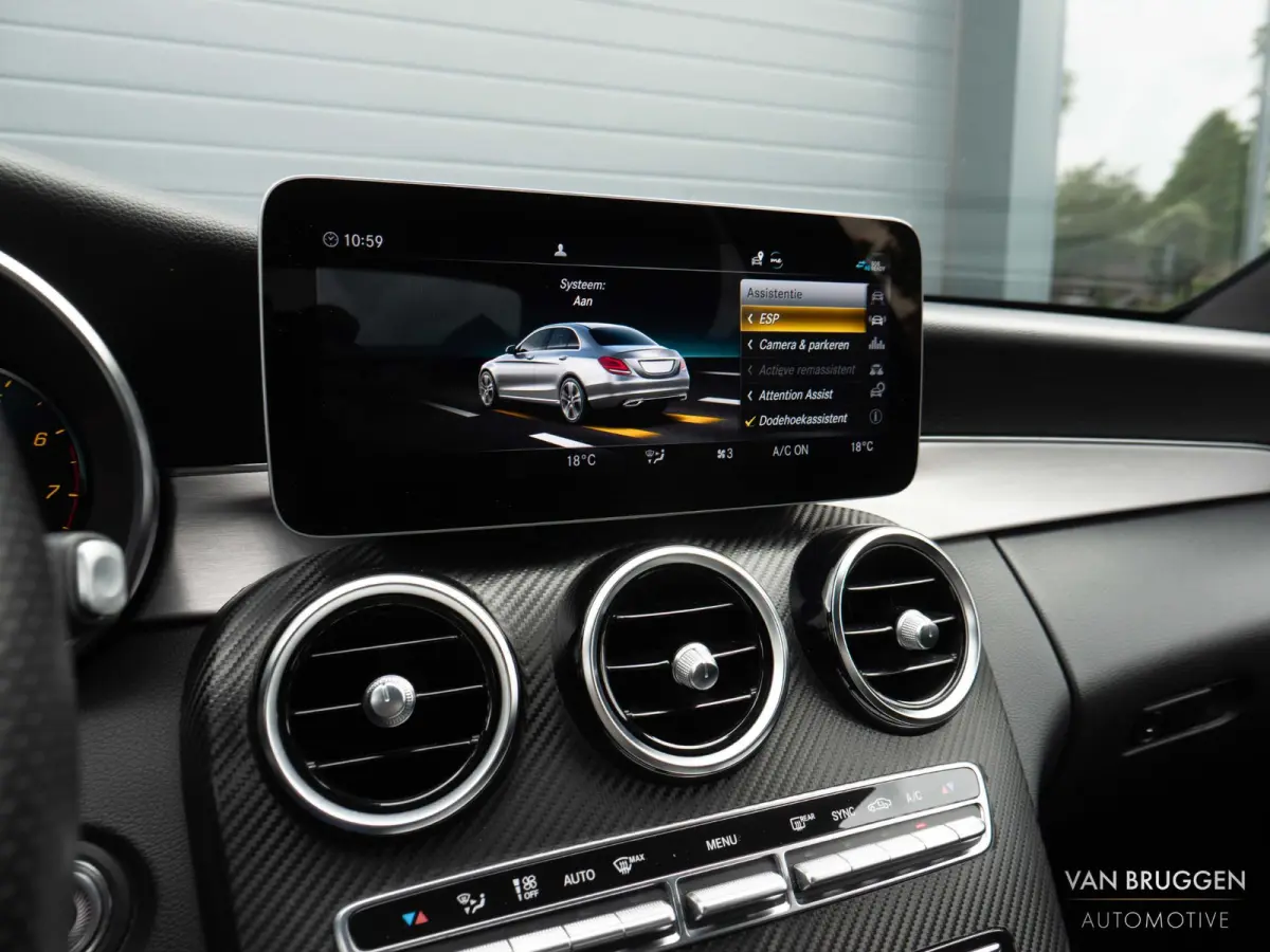 300 AMG Premium Plus Pano Burmester Memory Luchtvering