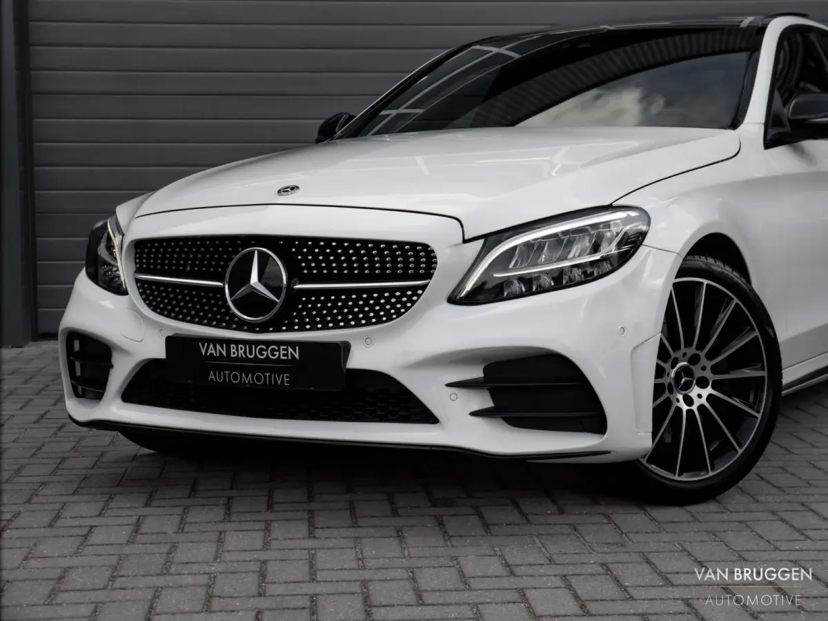 300 AMG Premium Plus Pano Burmester Memory Luchtvering