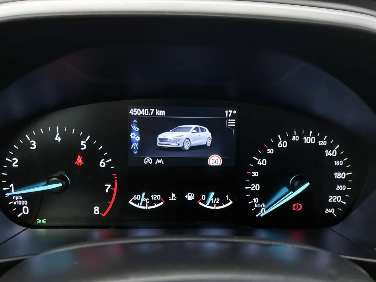 1.0 EcoBoost Trend Edition Business | Winterpack | Clima | Navi | Apple Carplay | Cruise Control | LMV |
