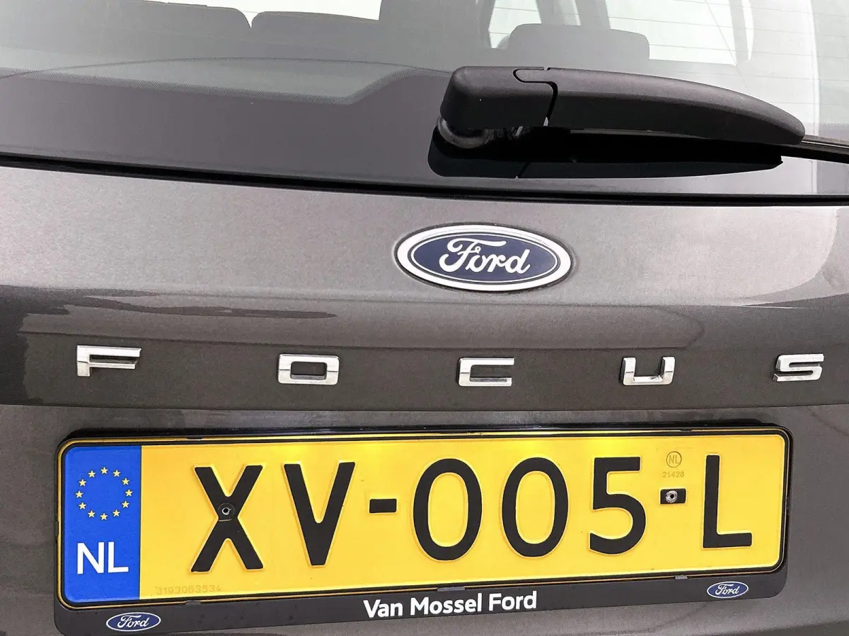 1.0 EcoBoost Trend Edition Business | Winterpack | Clima | Navi | Apple Carplay | Cruise Control | LMV |
