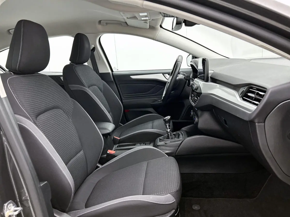 1.0 EcoBoost Trend Edition Business | Winterpack | Clima | Navi | Apple Carplay | Cruise Control | LMV |