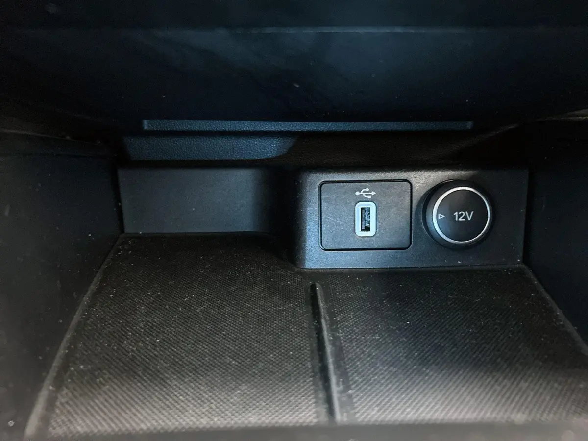 1.0 EcoBoost Trend Edition Business | Winterpack | Clima | Navi | Apple Carplay | Cruise Control | LMV |