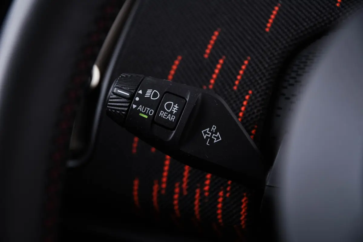 SE ALL4 John Cooper Works L Glazen panoramadak - Head up - Harman Kardon - Driving/Parking Assistant Plus - Comfort Access - High-beam Assistant - Getinte Ruiten -
