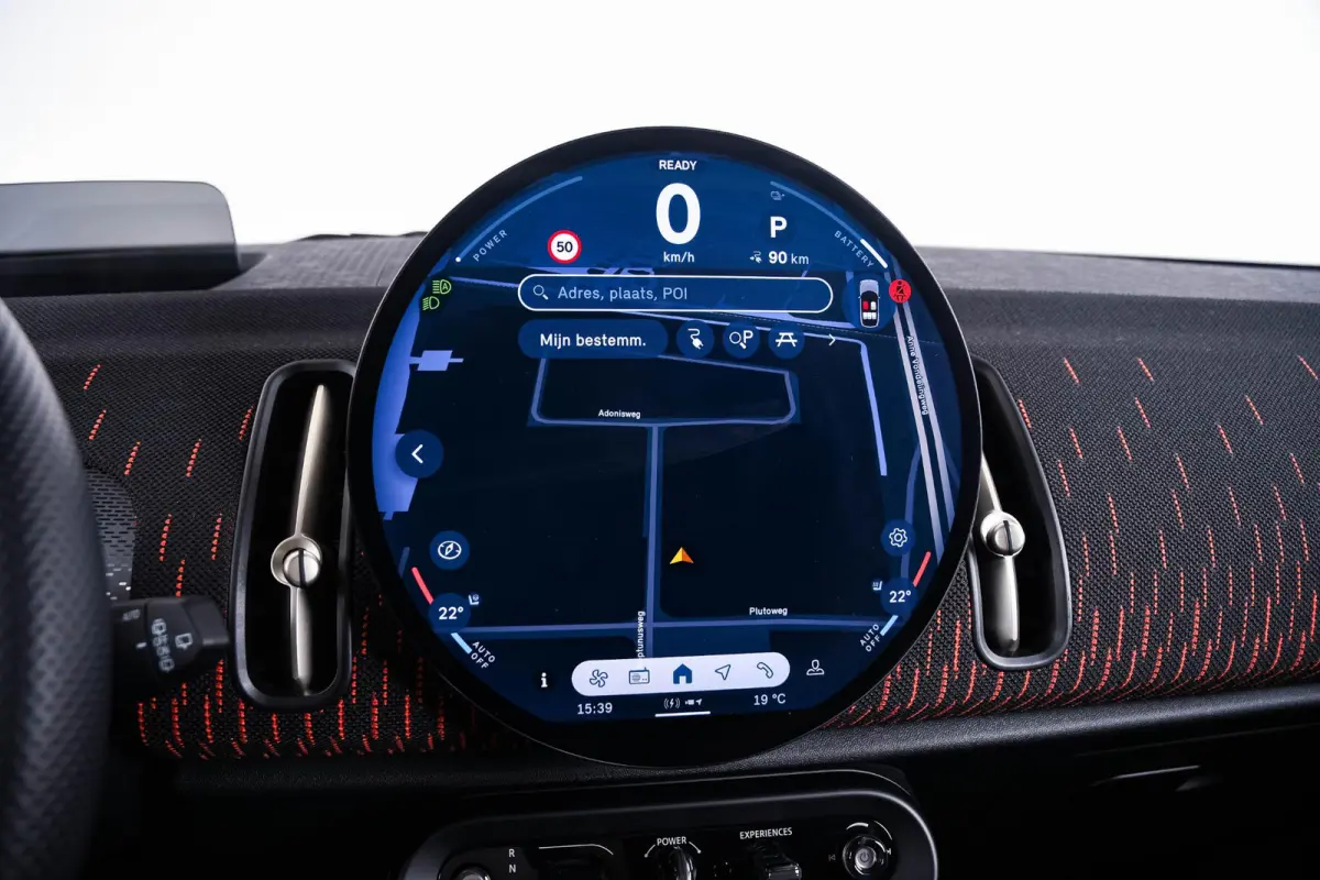 SE ALL4 John Cooper Works L Glazen panoramadak - Head up - Harman Kardon - Driving/Parking Assistant Plus - Comfort Access - High-beam Assistant - Getinte Ruiten -