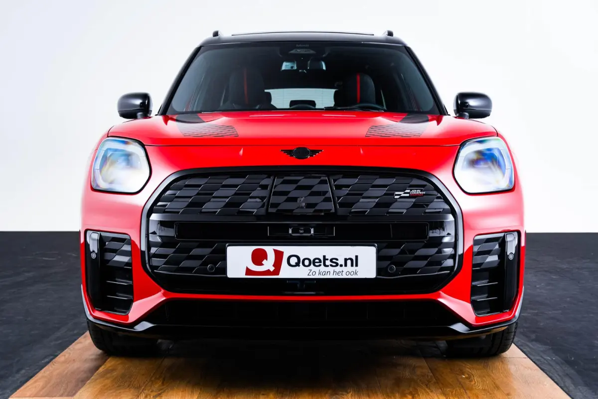 SE ALL4 John Cooper Works L Glazen panoramadak - Head up - Harman Kardon - Driving/Parking Assistant Plus - Comfort Access - High-beam Assistant - Getinte Ruiten -