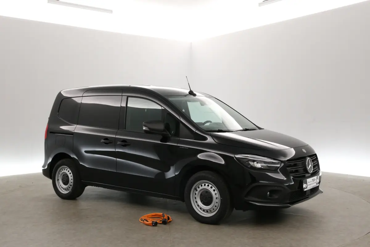 112 45 kWh | Snelladen | SOH 99% | 1400kg Trekgew. | Clima | Camera | Cruise | Carplay