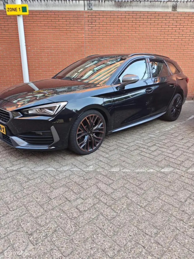 1.4 e-Hybrid VZ Busines
