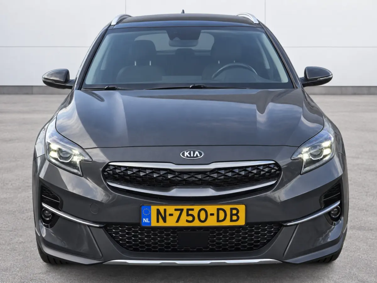 1.6 GDi PHEV DynamicPlusLine | Trekhaak | Apple Carplay/Android Auto | Cruise control ad | NL-auto | Navigatie | Led