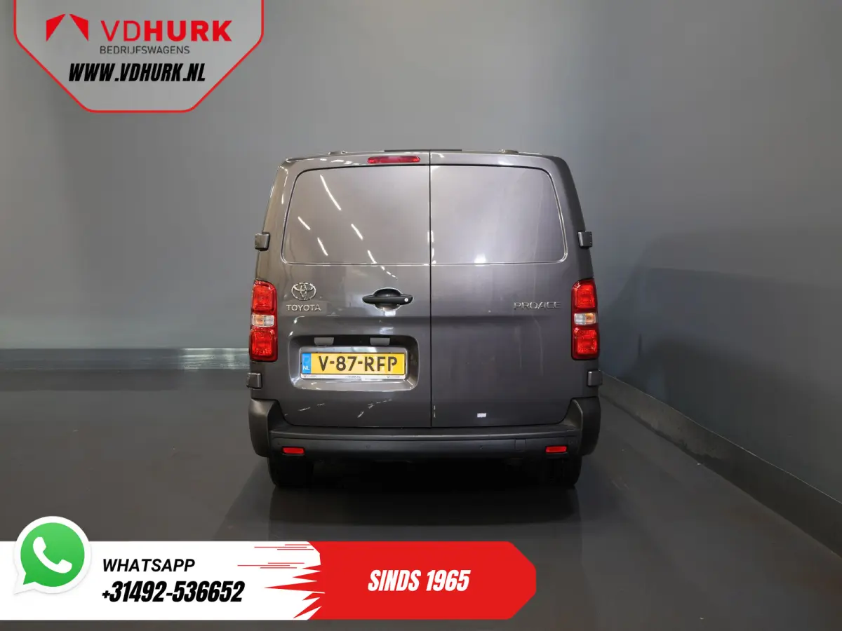 2.0 180 pk Aut. L3 Stoelverw./ Carplay/ Navi/ PDC/ Cruise/ Airco