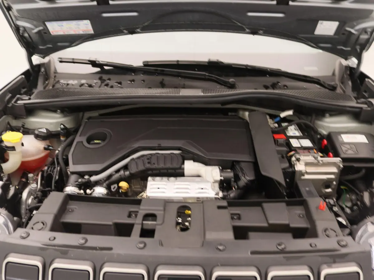 1.2 e-Hybrid Altitude