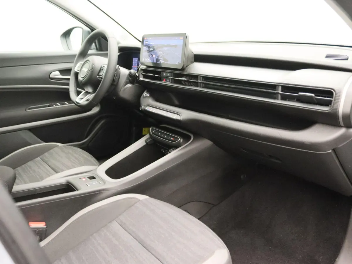 1.2 e-Hybrid Longitude | Apple Carplay/Android Auto | Climate Control | Cruise Control | Lichtmetalen Velgen |