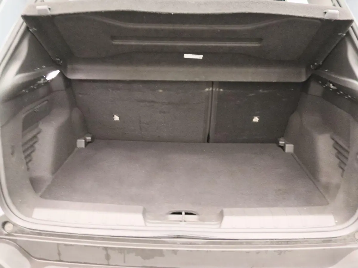 1.2 e-Hybrid Longitude | Apple Carplay/Android Auto | Climate Control | Cruise Control | Lichtmetalen Velgen |