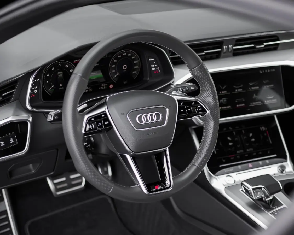 55 TFSI e quattro Pro Line S Competition