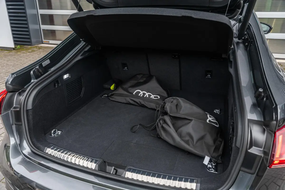 Limousine 2.0 367pk quattro S edition Competition | Bang & Olufson Sound System | 360 Camera