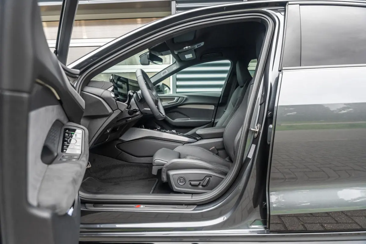 Limousine 2.0 367pk quattro S edition Competition | Bang & Olufson Sound System | 360 Camera