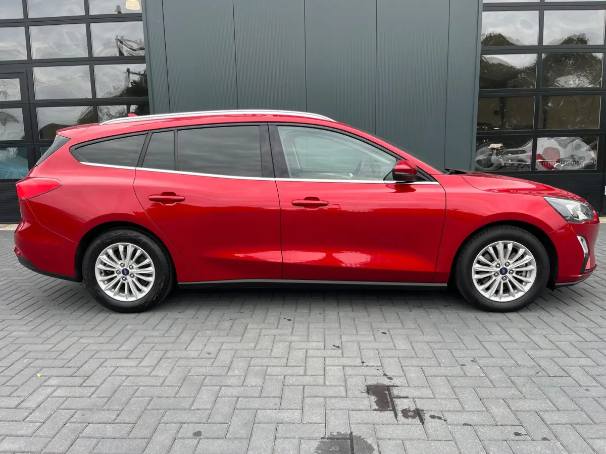 1.0 EcoBoost Hybrid Titanium X Business NL.Auto/Virtual Cockpit/Winterpack/Camera/Cruise/Full Led/1Ste Eigenaar