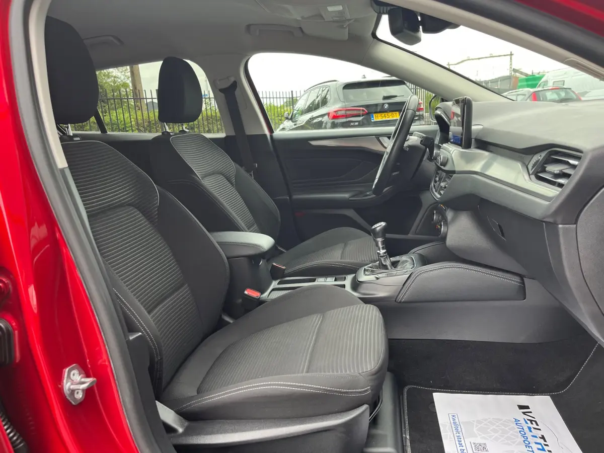1.0 EcoBoost Hybrid Titanium X Business NL.Auto/Virtual Cockpit/Winterpack/Camera/Cruise/Full Led/1Ste Eigenaar