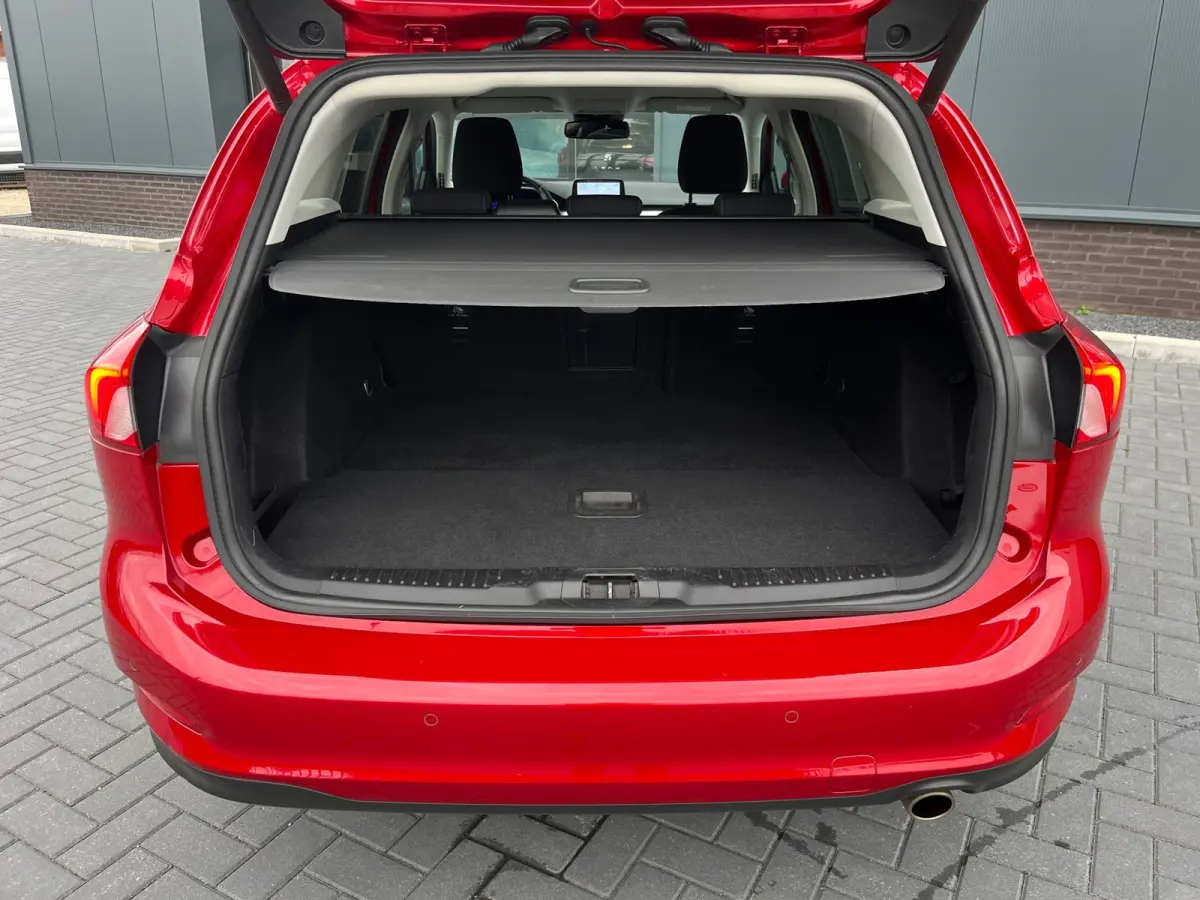 1.0 EcoBoost Hybrid Titanium X Business NL.Auto/Virtual Cockpit/Winterpack/Camera/Cruise/Full Led/1Ste Eigenaar