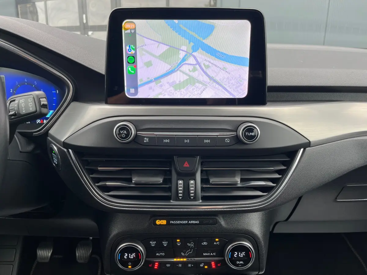 1.0 EcoBoost Hybrid Titanium X Business NL.Auto/Virtual Cockpit/Winterpack/Camera/Cruise/Full Led/1Ste Eigenaar