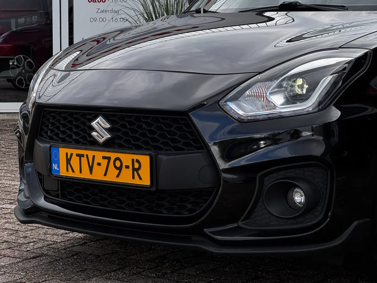 1.4 Sport Smart Hybrid | Camera | Stoelverwarming | Climate control | Navigatie