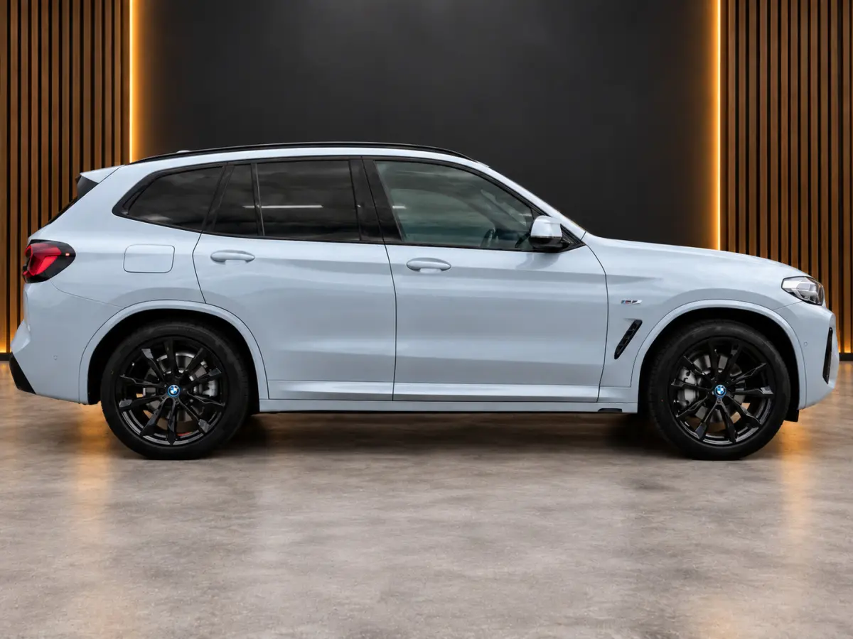 xDrive30e M-Sport Shadow Line | Pano | 360 | Laser Led | Vernasca Leder | Carplay / Android | Trekhaak | Stuurwielverwarming | Stoelverwarming | Keyless | Head-Up | Cruise | Digital Dash | S