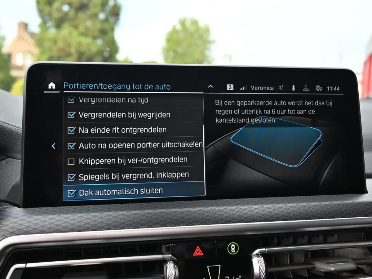 xDrive30e M-Sport Shadow Line | Pano | 360 | Laser Led | Vernasca Leder | Carplay / Android | Trekhaak | Stuurwielverwarming | Stoelverwarming | Keyless | Head-Up | Cruise | Digital Dash | S