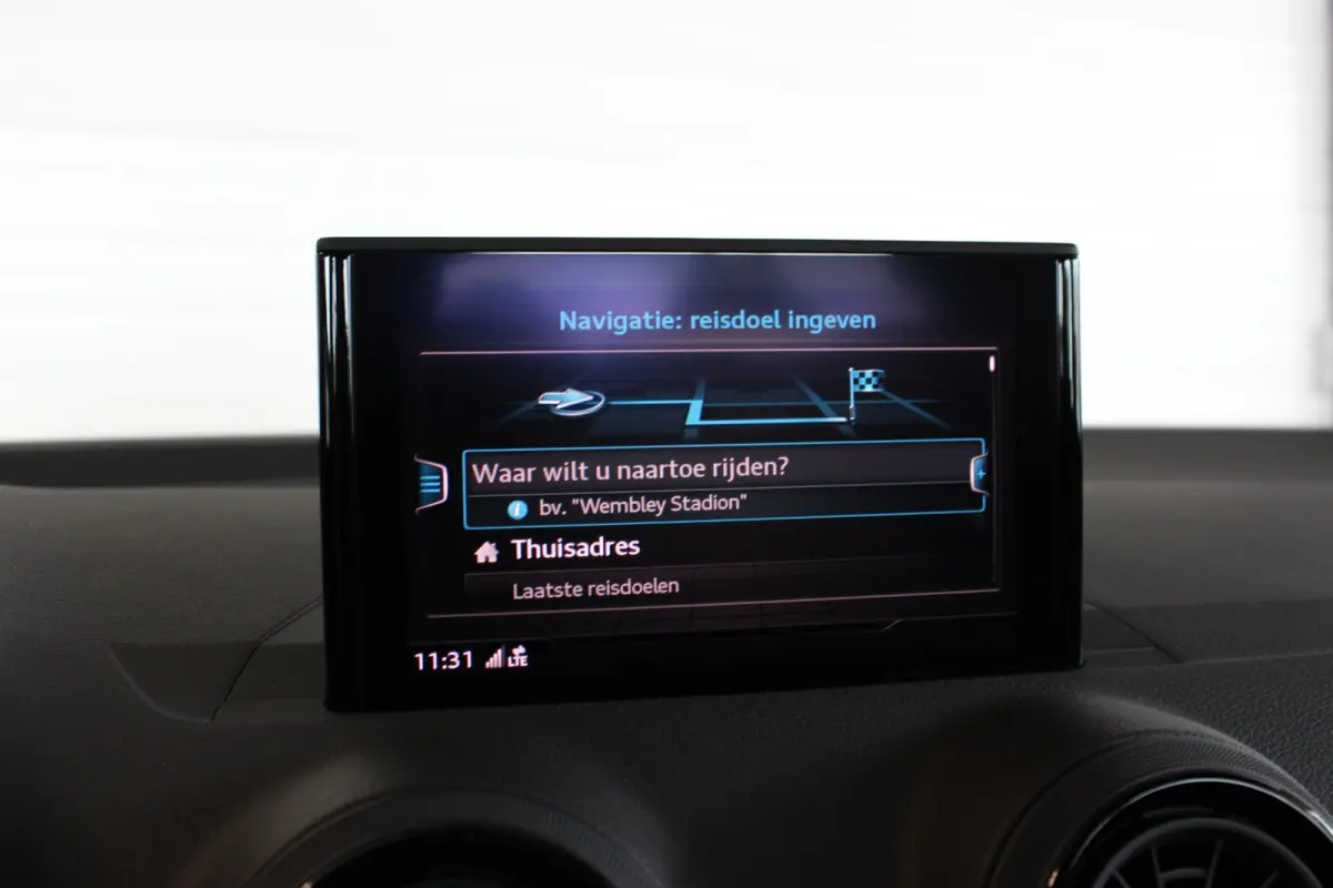 1.0 TFSI Sport Pro Line Trekhaak | Stoelverw. | LED | Sportstoelen | Navi | Cruise | Clima | 18" LMV | PDC