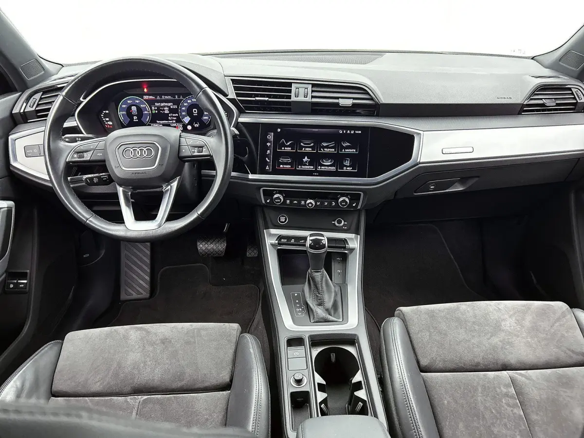 45 TFSI e S edition | Navigatie | Camera | Stoelverwarming | Cruise control | Trekhaak |