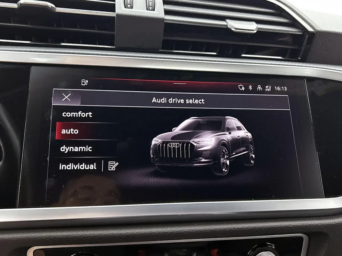 45 TFSI e S edition | Navigatie | Camera | Stoelverwarming | Cruise control | Trekhaak |