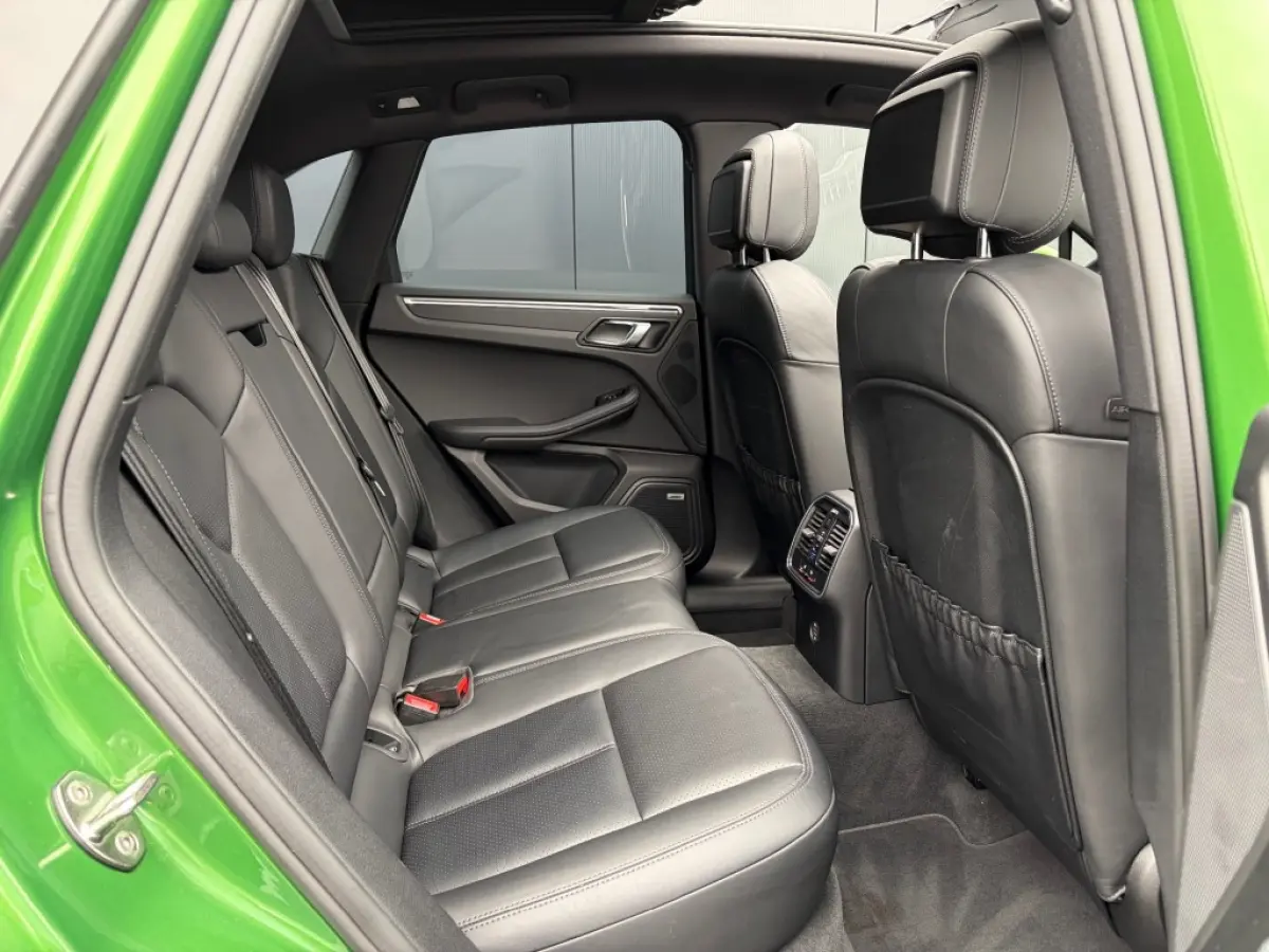 2.0T Facelift Pano 14V-stoel Luchtv. ACC Camera BOSE e.Trekhaak