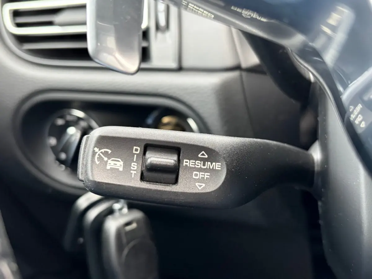 2.0T Facelift Pano 14V-stoel Luchtv. ACC Camera BOSE e.Trekhaak
