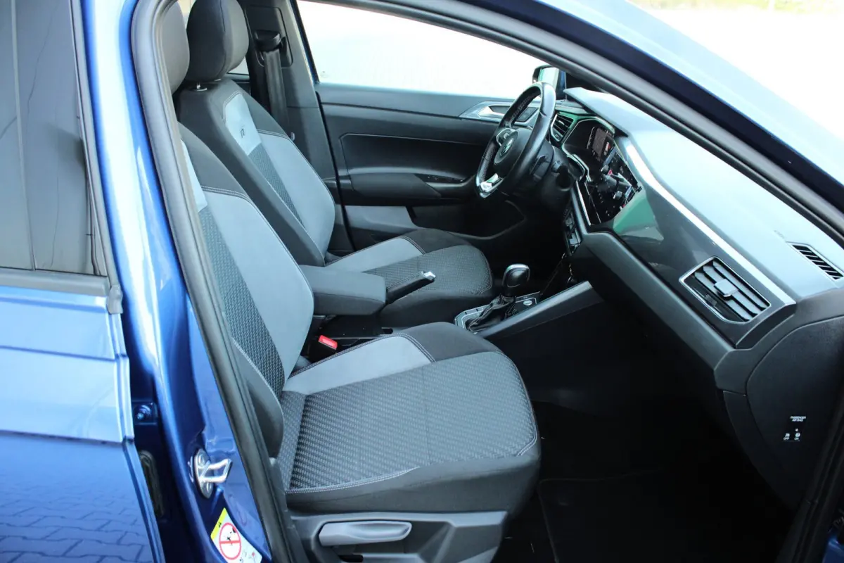 1.5 TSI HIGHLINE BUSINESS R | R LINE | KEYLESS | 17" | CAMERA | BEATS | LED | DODEHOEK | ACC | PANO | 1E EIG!