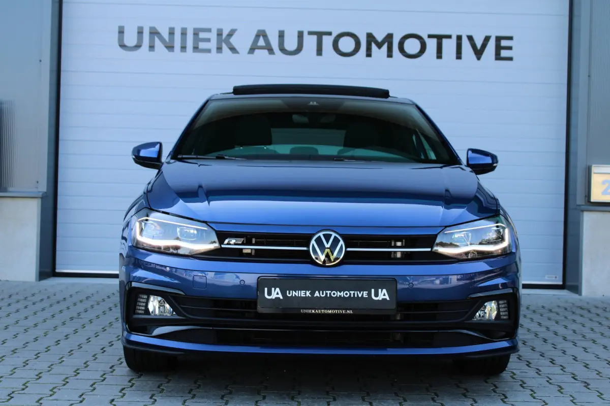 1.5 TSI HIGHLINE BUSINESS R | R LINE | KEYLESS | 17" | CAMERA | BEATS | LED | DODEHOEK | ACC | PANO | 1E EIG!