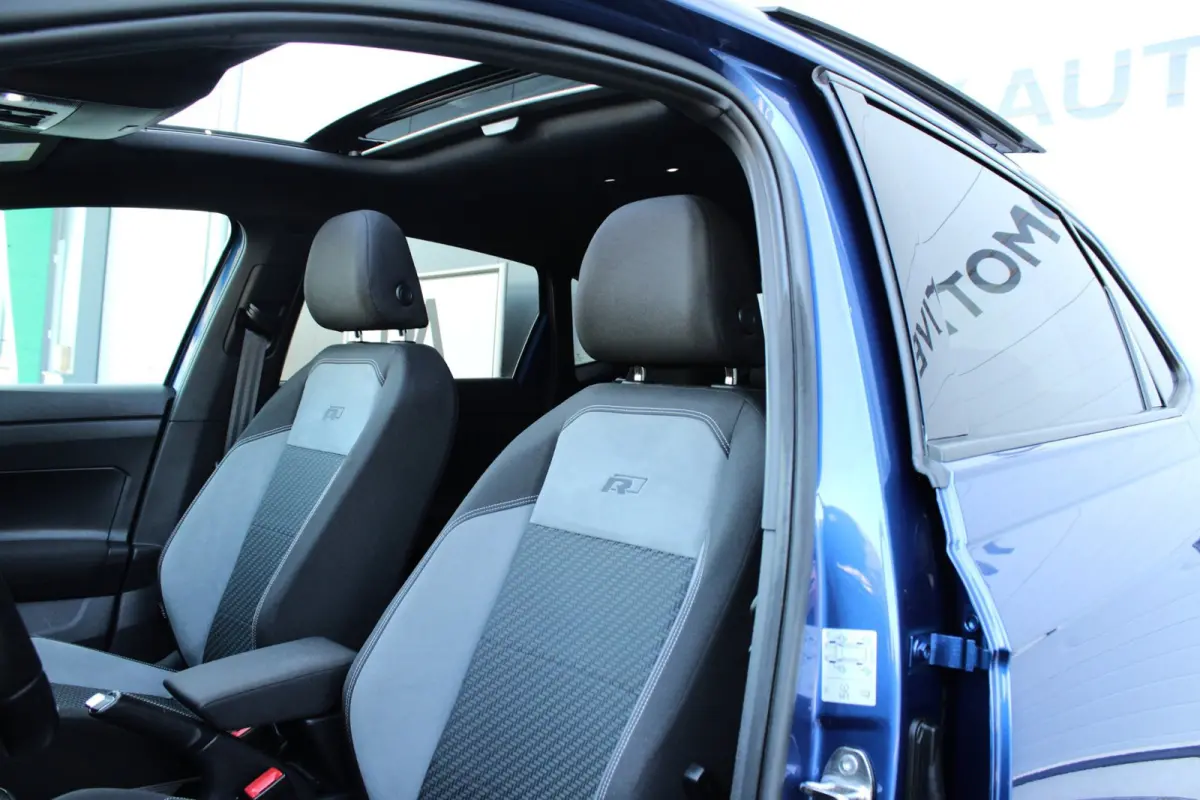 1.5 TSI HIGHLINE BUSINESS R | R LINE | KEYLESS | 17" | CAMERA | BEATS | LED | DODEHOEK | ACC | PANO | 1E EIG!
